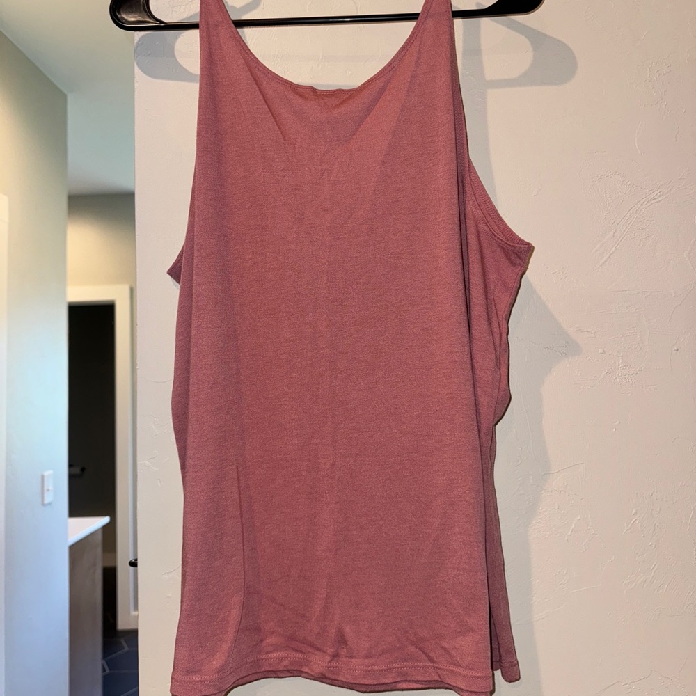 Exercise Tank - Picture 4 of 4